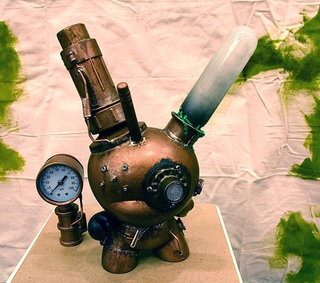 Illustration for article titled The Most Righteous Science Fiction and Fantasy Bongs
